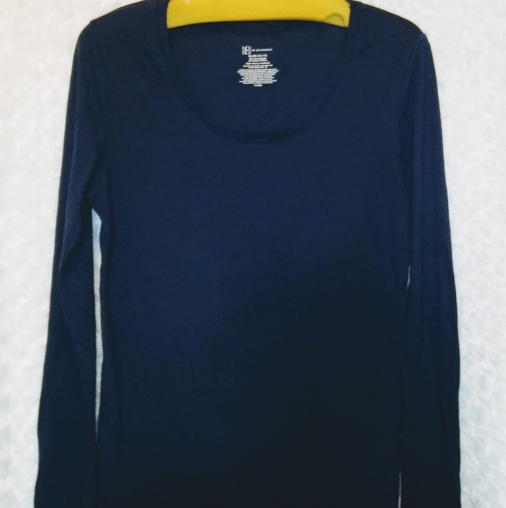 Long Sleeve Blue No Boundaries top. SZ XL